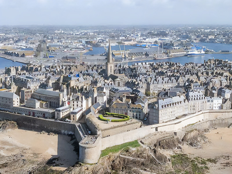 Le 1, Saint-Malo