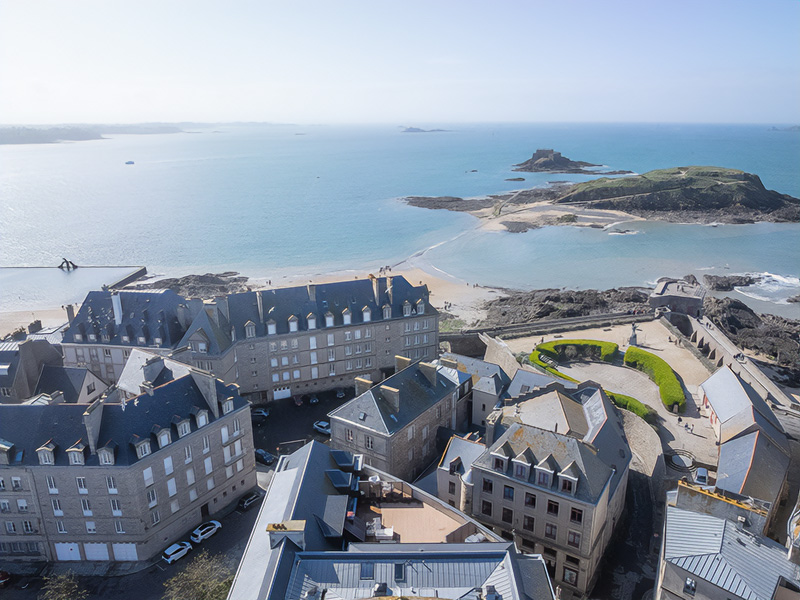Le 1, Saint-Malo