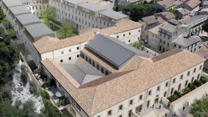 La Cour des Doms (Sud), Avignon, Vaucluse (84)