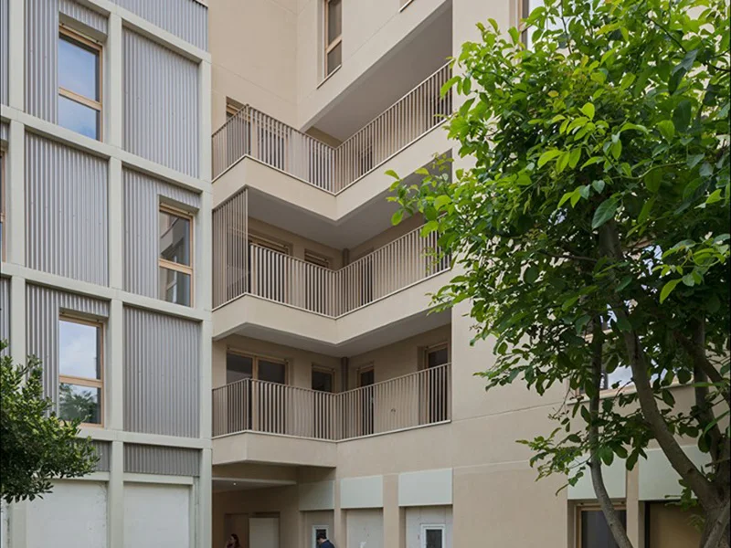 Wood Side, Montreuil