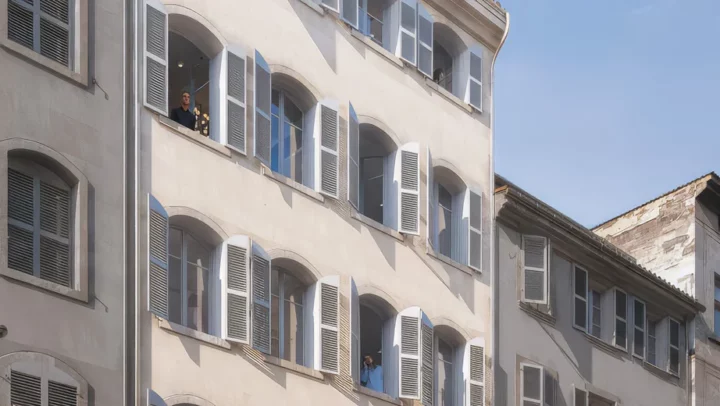L’Académie, Marseille 1 (13)